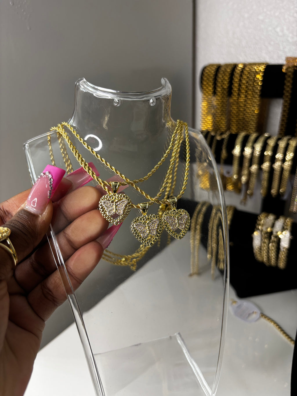 EXCLUSIVE VENDOR