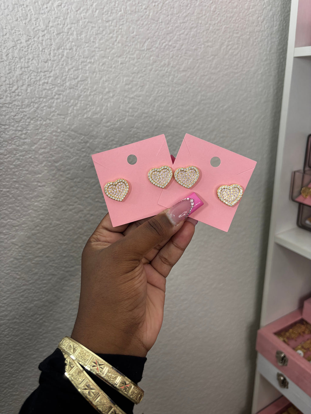 EXCLUSIVE VENDOR