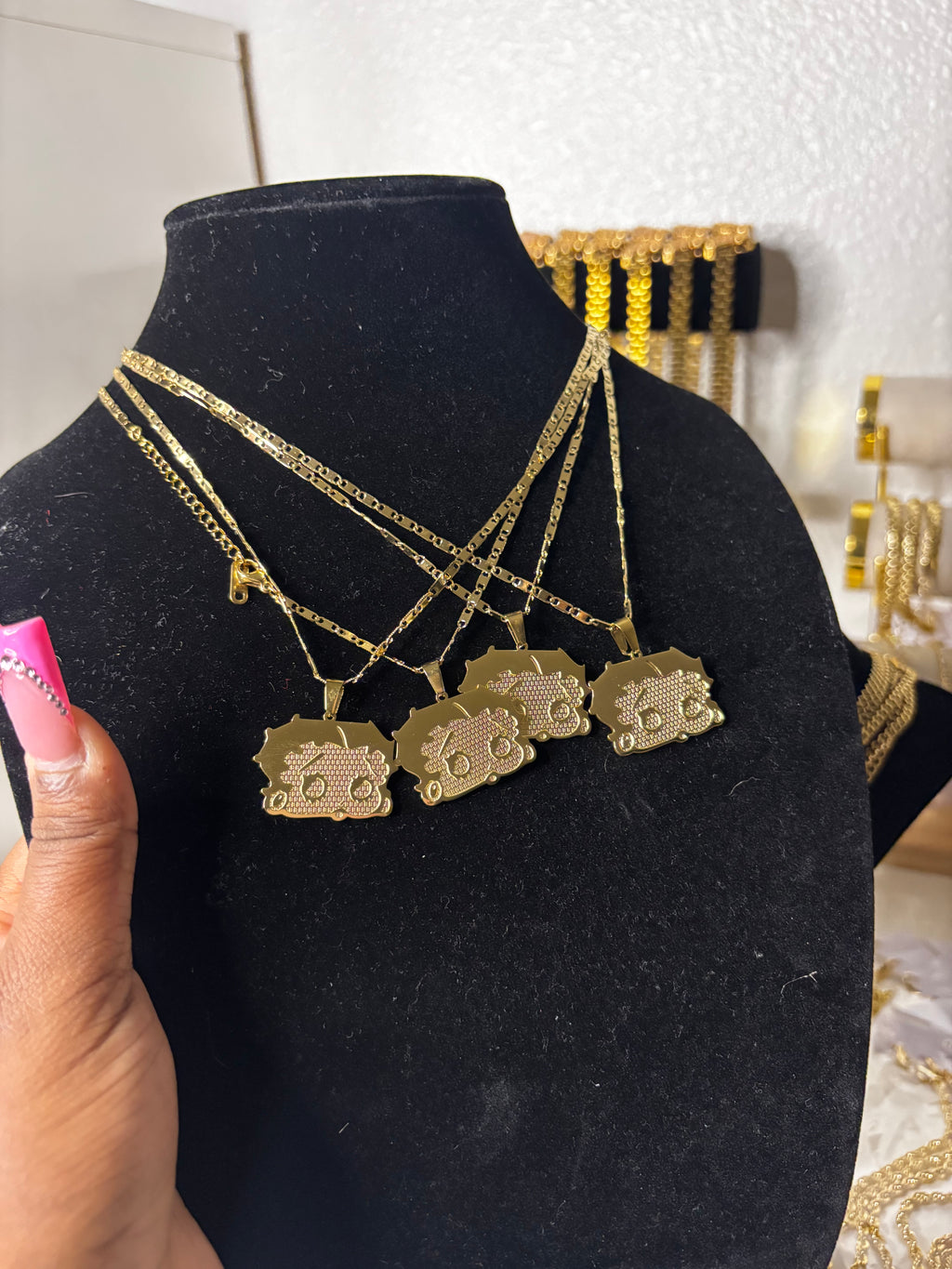 EXCLUSIVE VENDOR