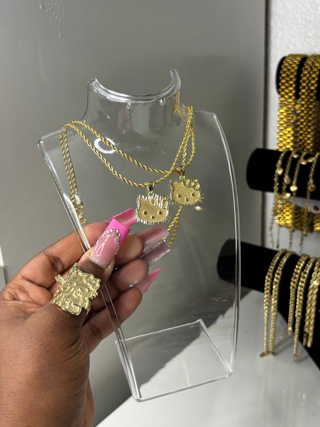 EXCLUSIVE VENDOR