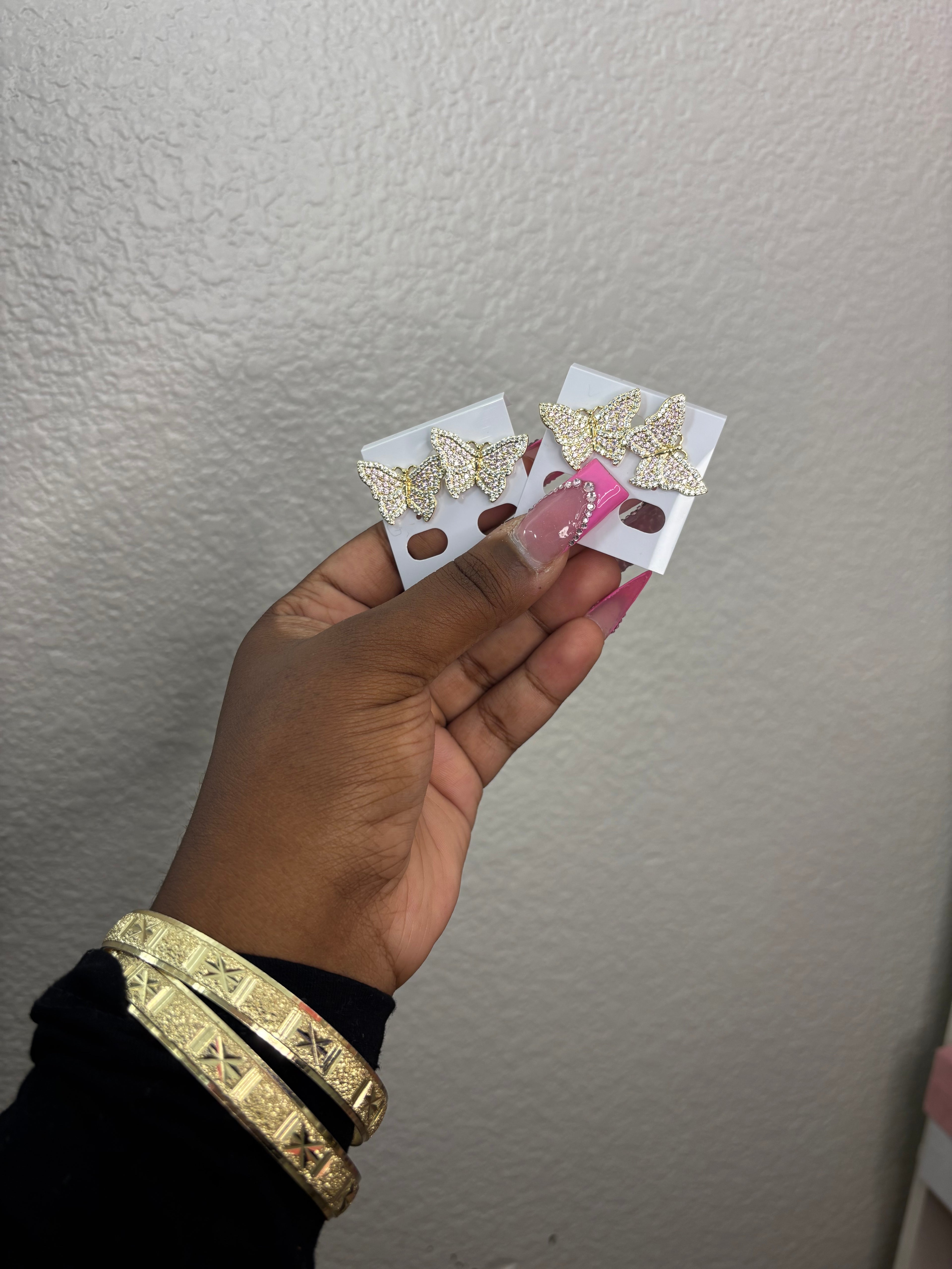 EXCLUSIVE VENDOR